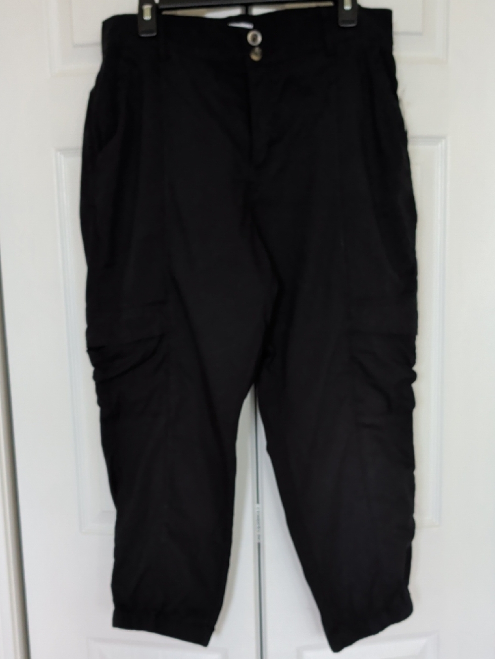 Sonoma Black Cargo Pants for Women
